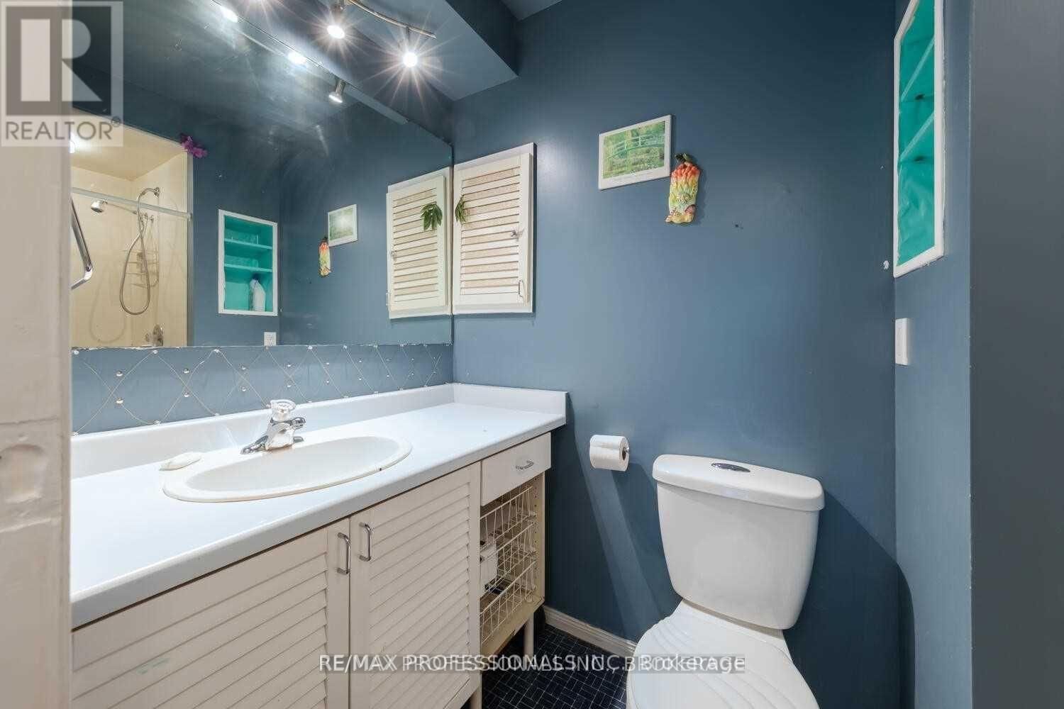 UPPER - 4150 SUNFLOWER DRIVE Image 25