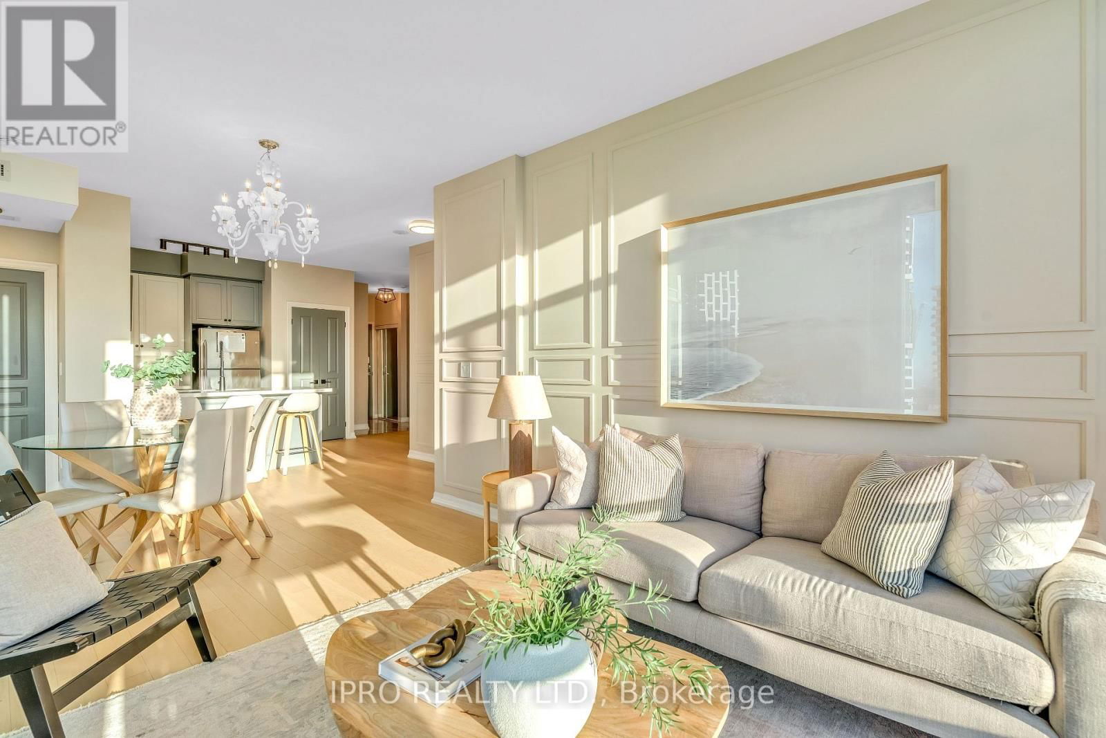 2409 - 220 BURNHAMTHORPE ROAD WEST Image 16