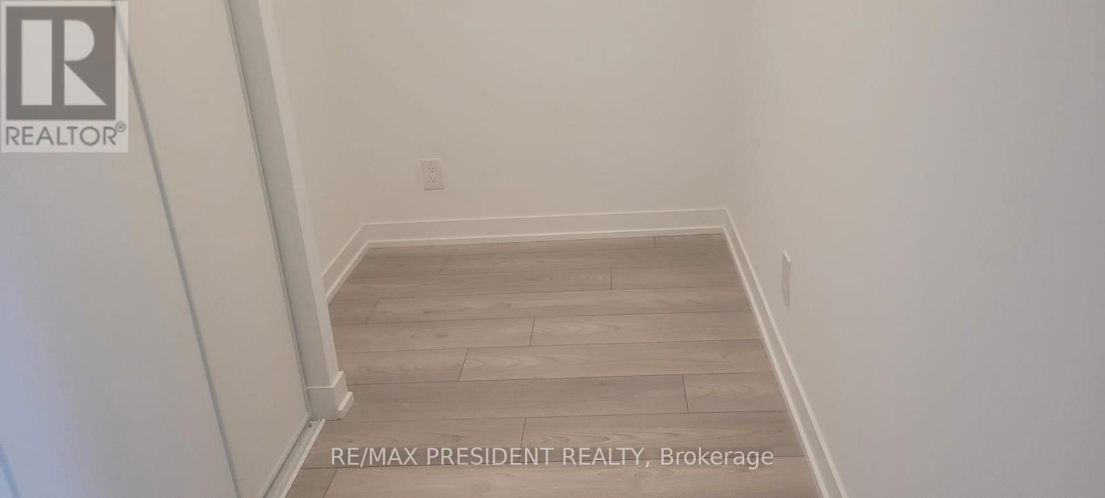 321 - 1182 KING STREET WEST Image 12