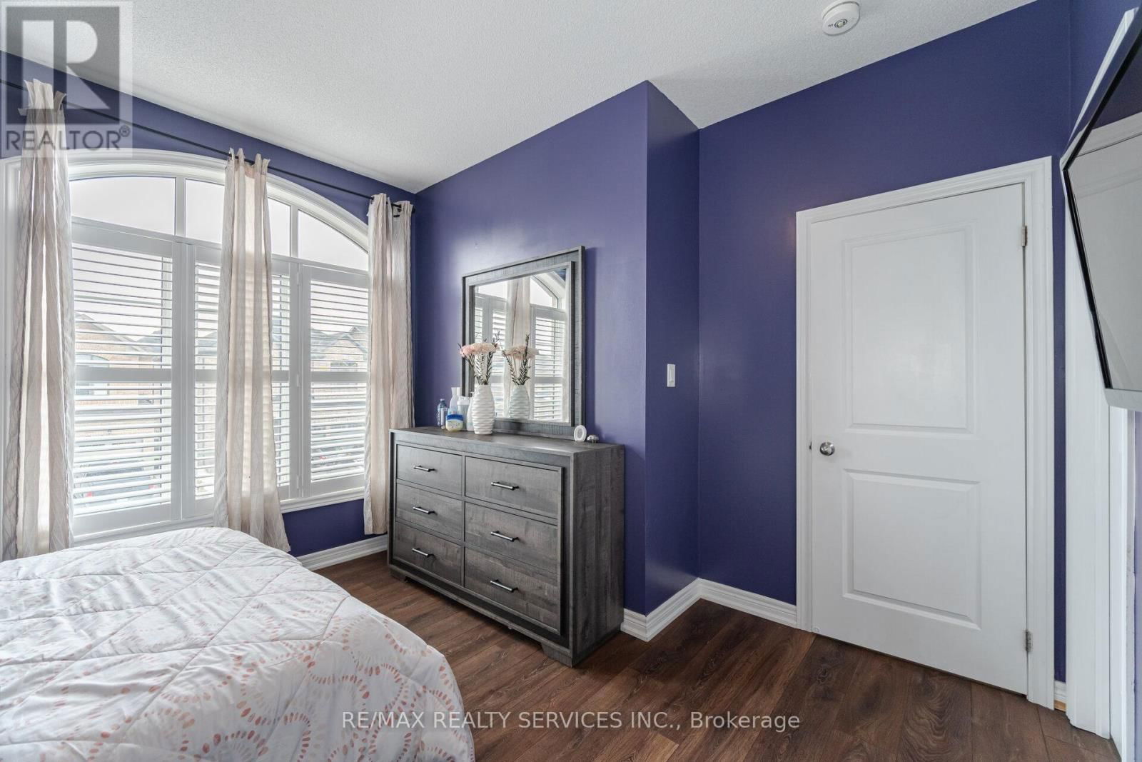 17 BOATHOUSE ROAD Image 21