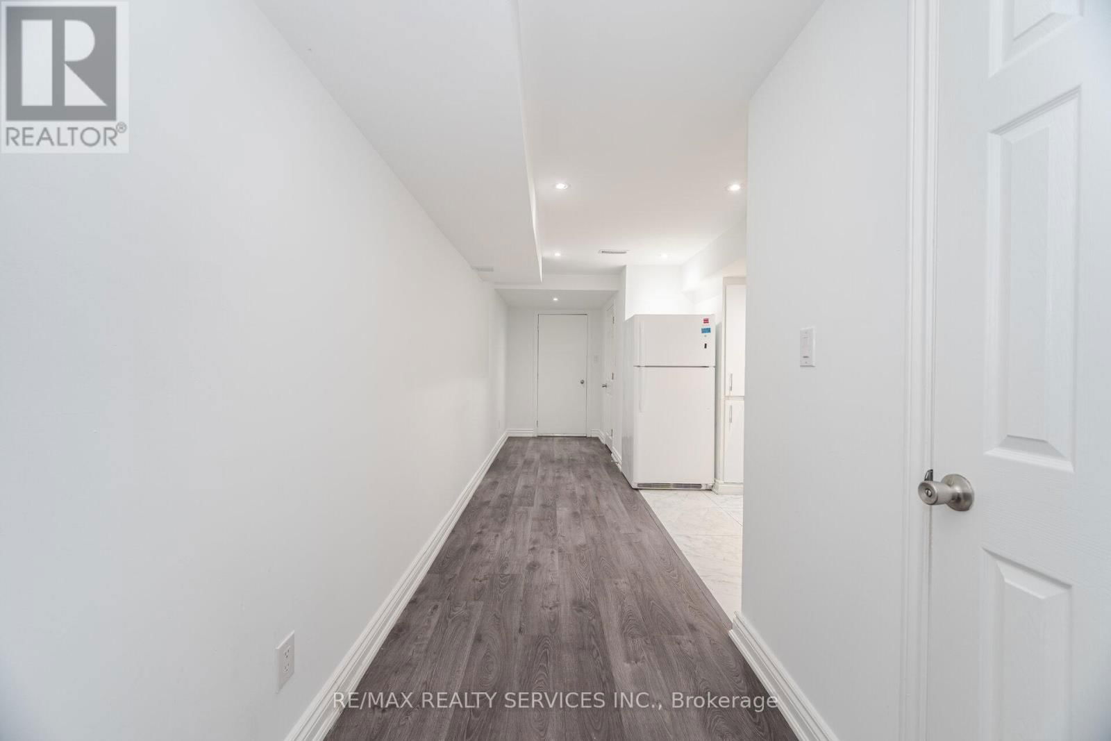 17 BOATHOUSE ROAD Image 33