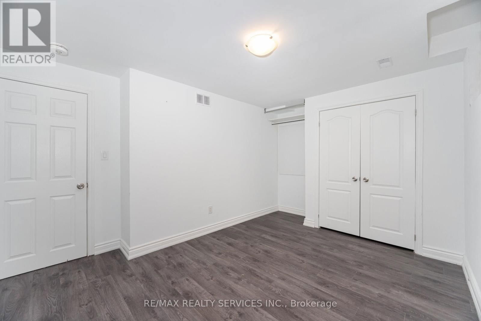 17 BOATHOUSE ROAD Image 36