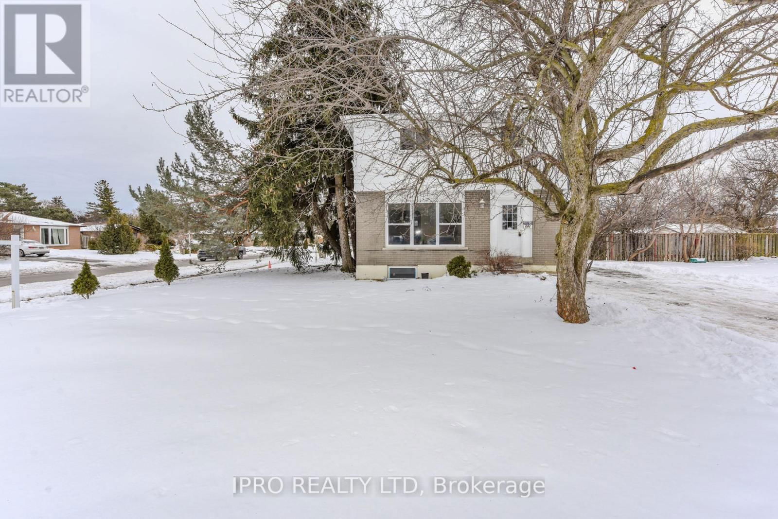 1 FINCHLEY CRESCENT Image 35