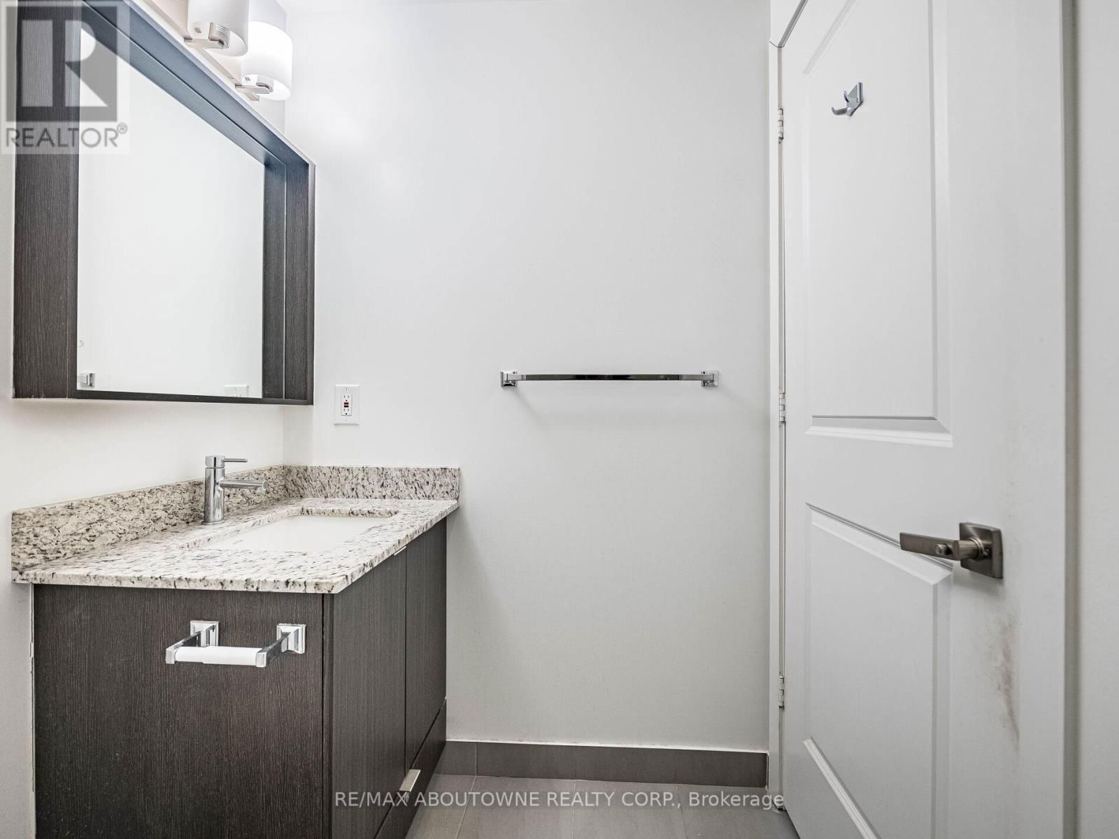 704 - 4633 GLEN ERIN DRIVE Image 26