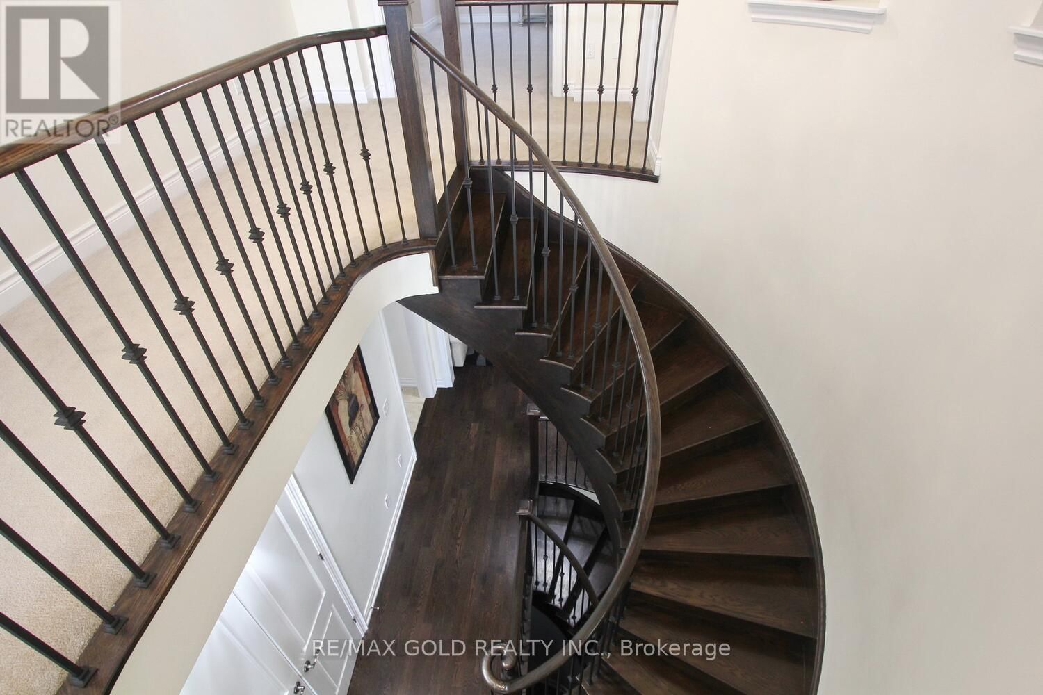 14 LADBROOK CRESCENT Image 33