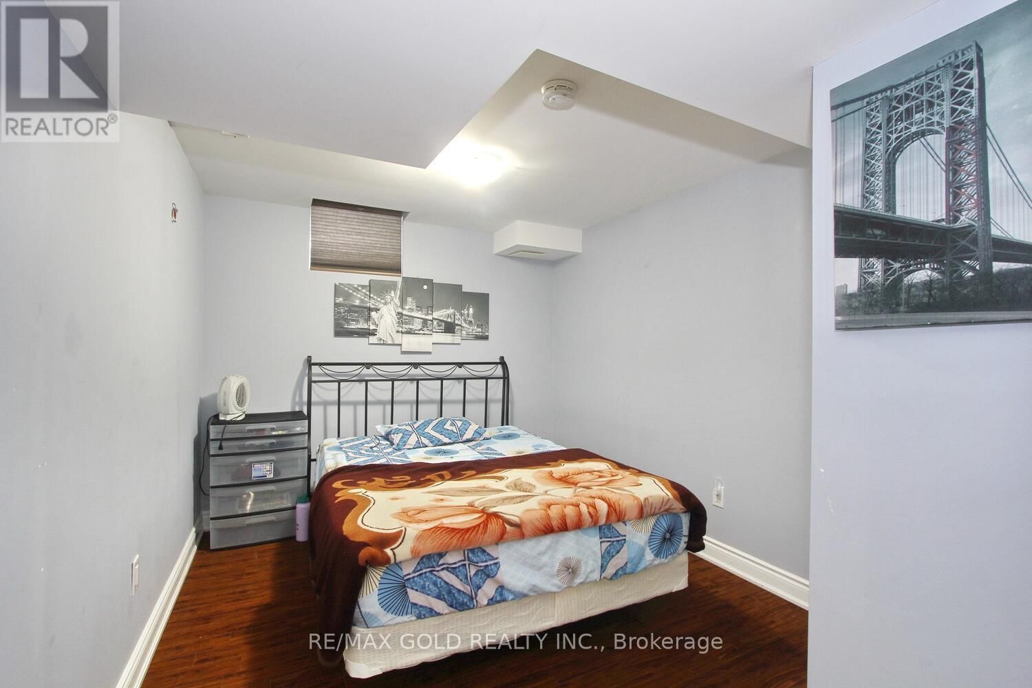 14 LADBROOK CRESCENT Image 40