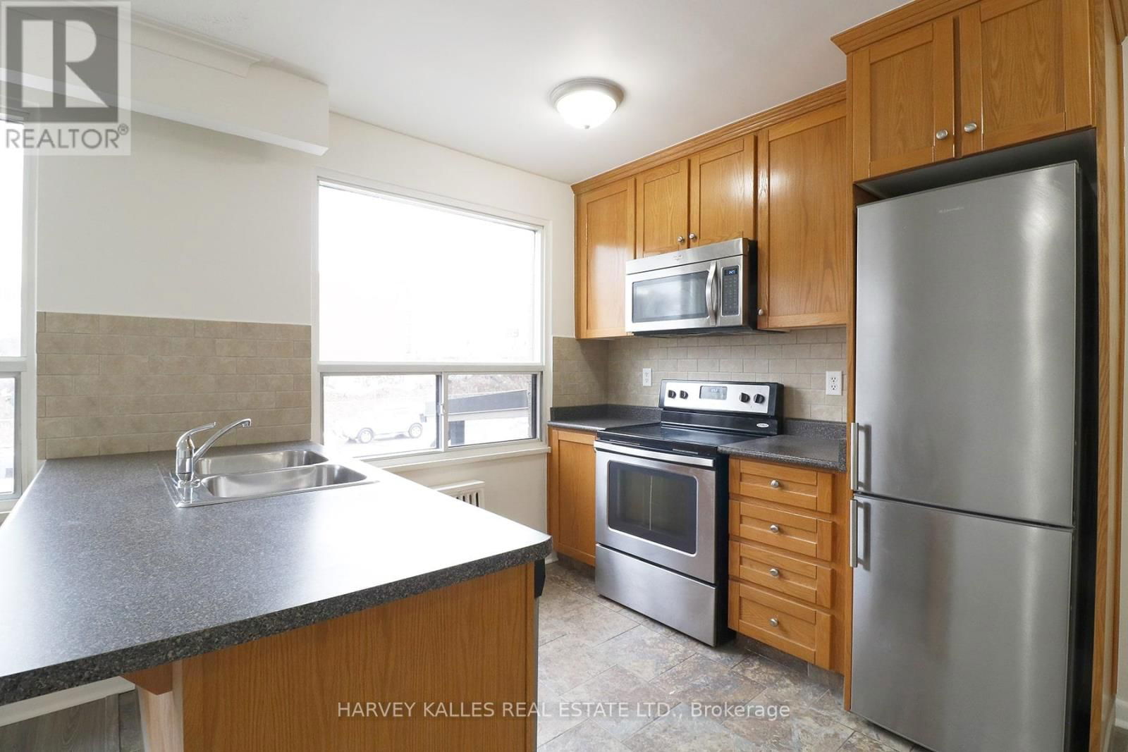 209 - 500 GILBERT AVENUE Image 4