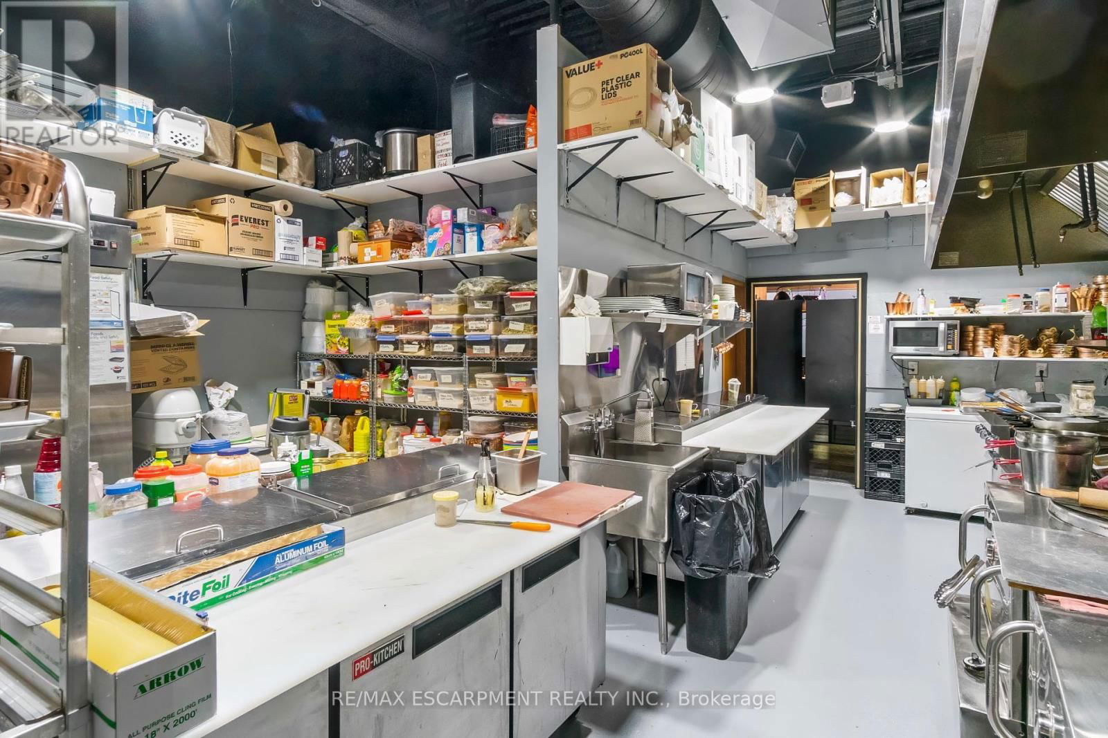 15-B - 3960 EGLINTON AVENUE WEST Image 6