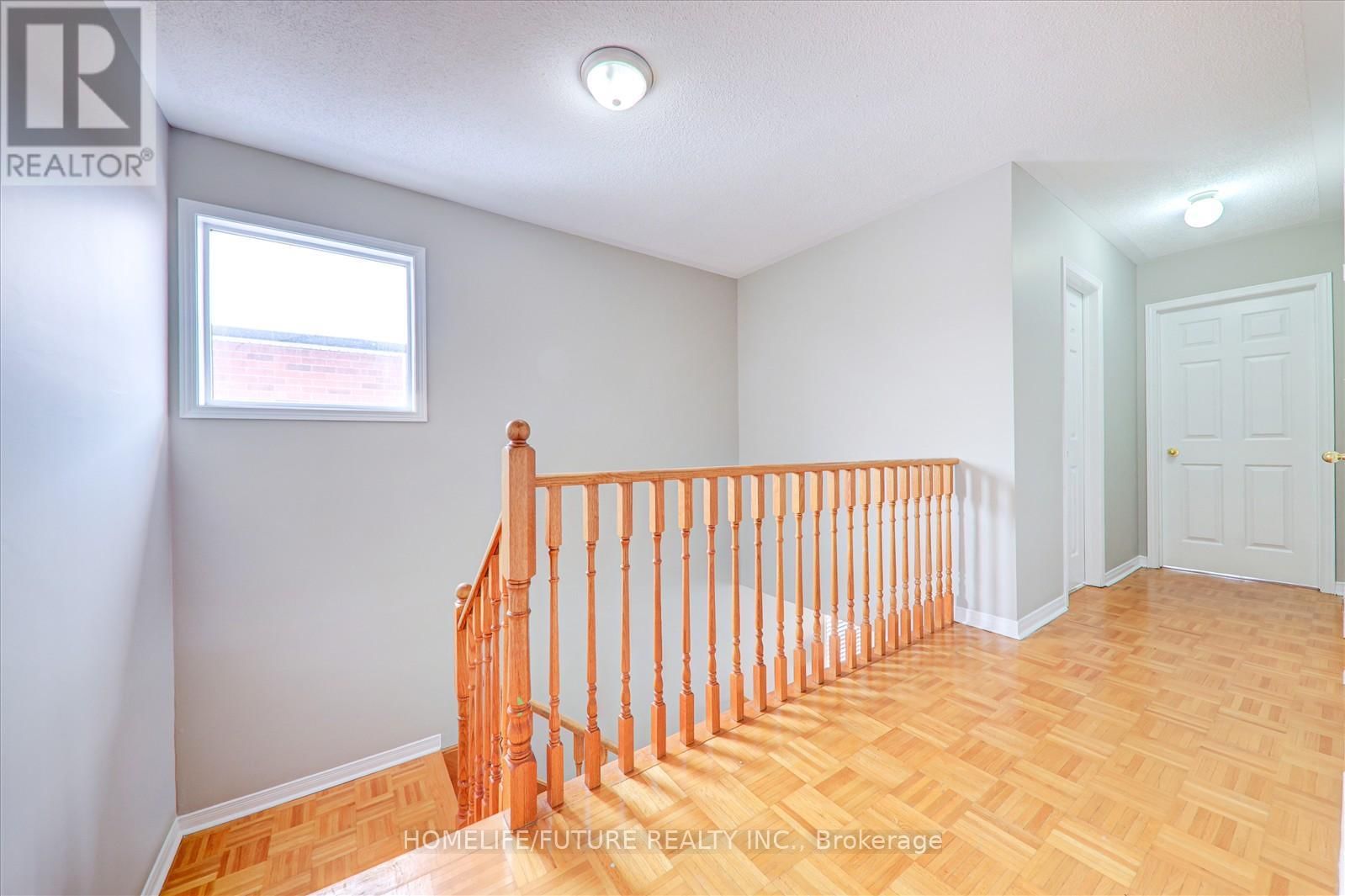 23 STARHILL CRESCENT Image 12