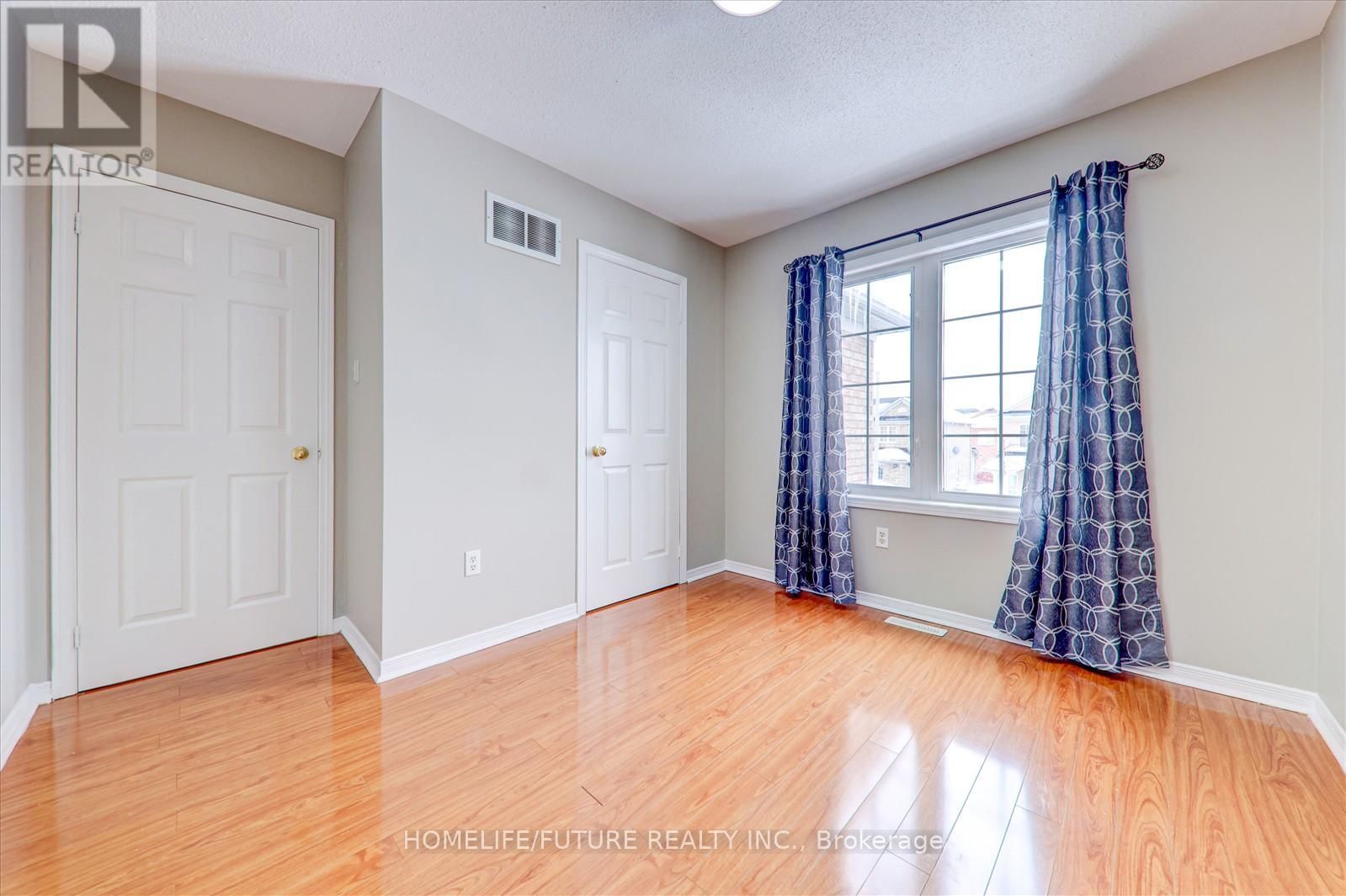 23 STARHILL CRESCENT Image 17