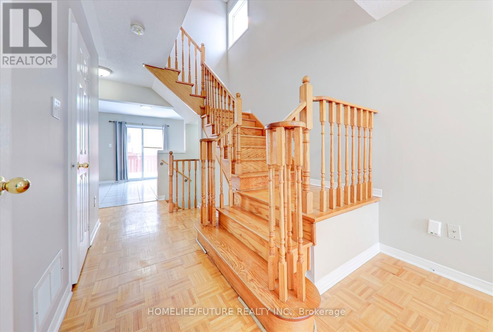 23 STARHILL CRESCENT Image 6