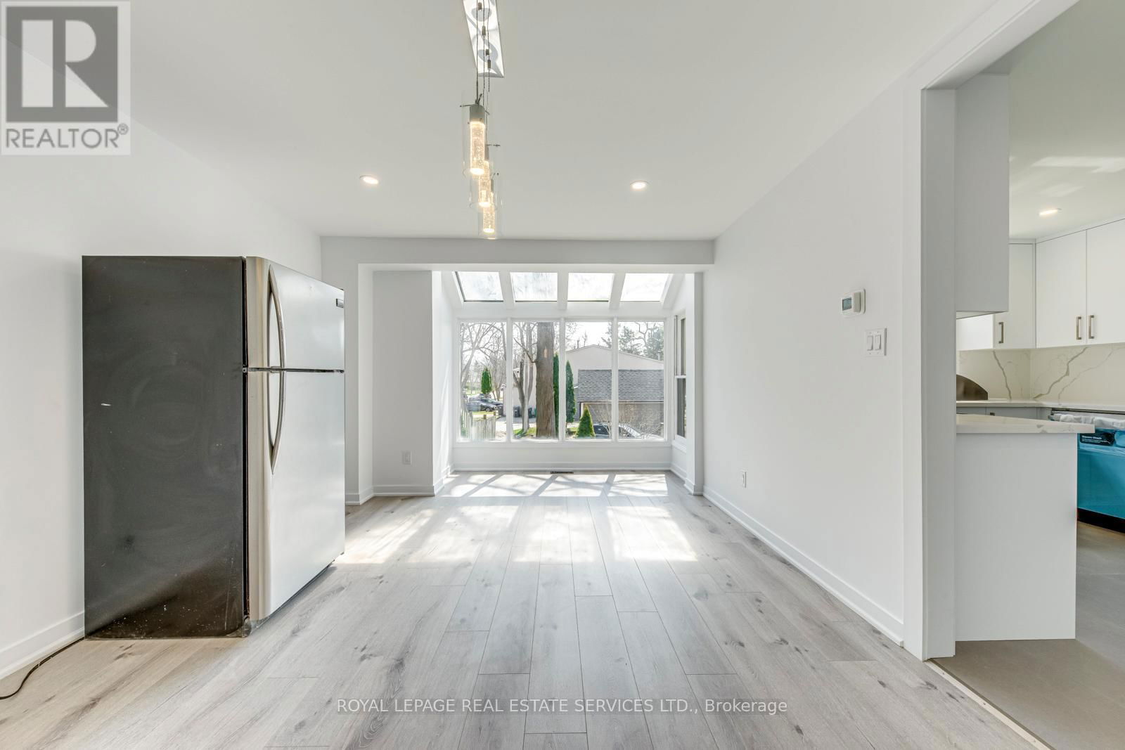 Upper - 1108 KOS BOULEVARD Image 15
