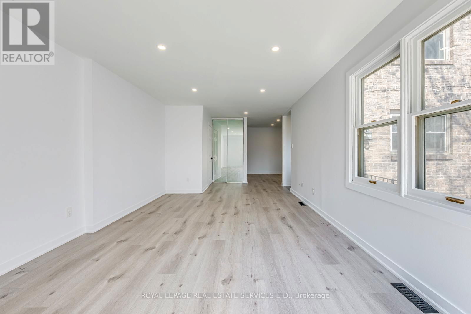 Upper - 1108 KOS BOULEVARD Image 6