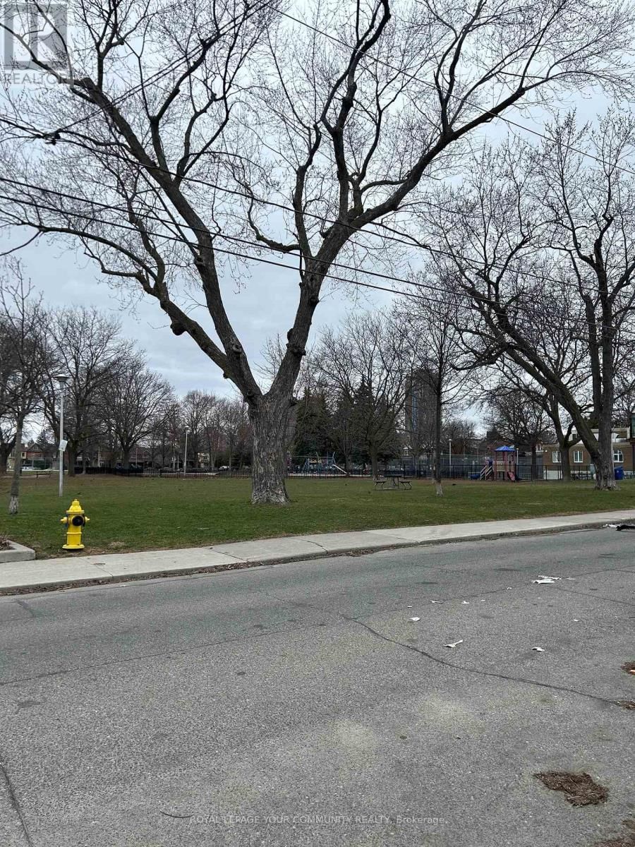 141 WESTMORELAND AVENUE Image 15