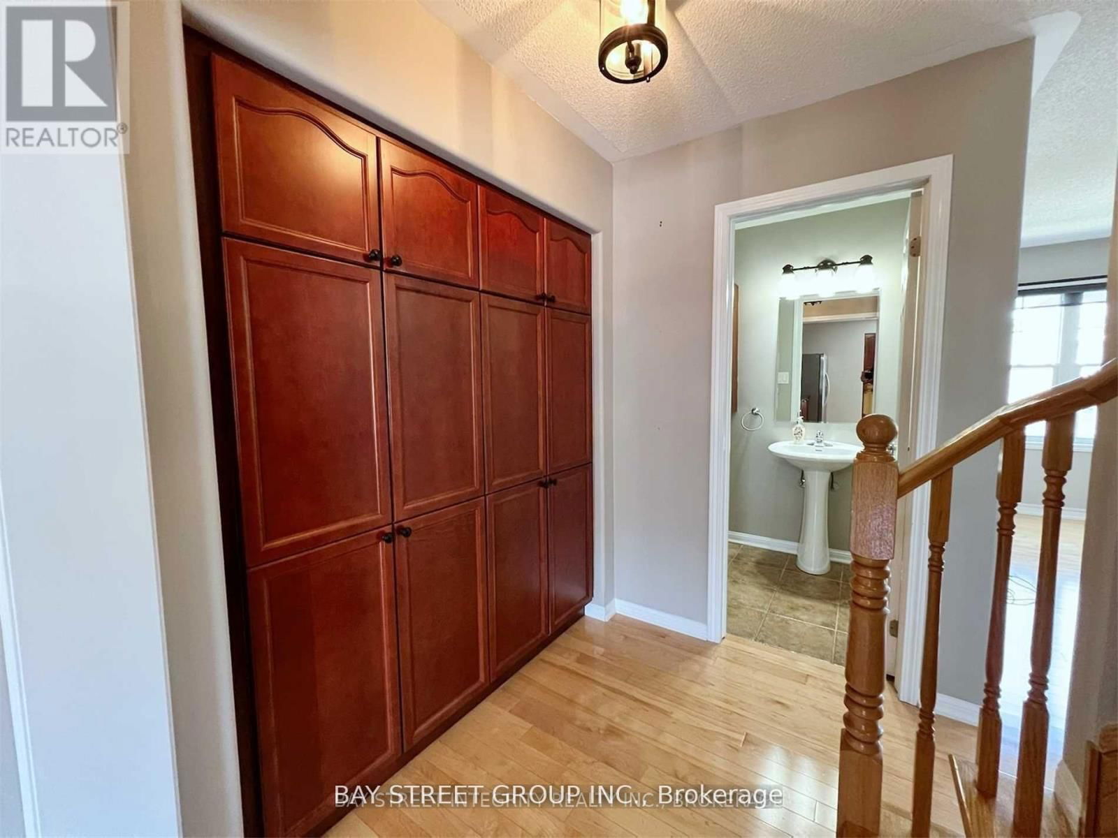 656 HOLLY AVENUE Image 5