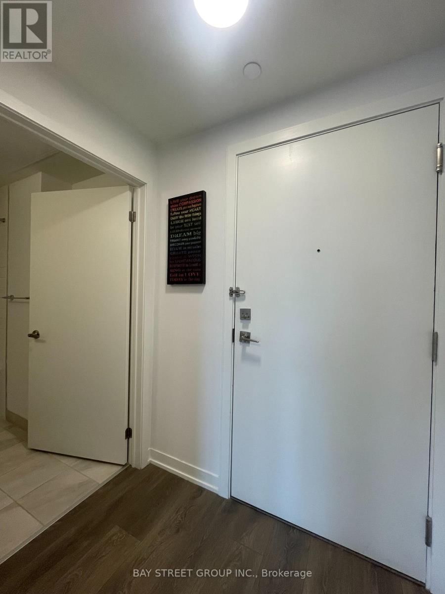 203 - 165 CANON JACKSON DRIVE Image 6