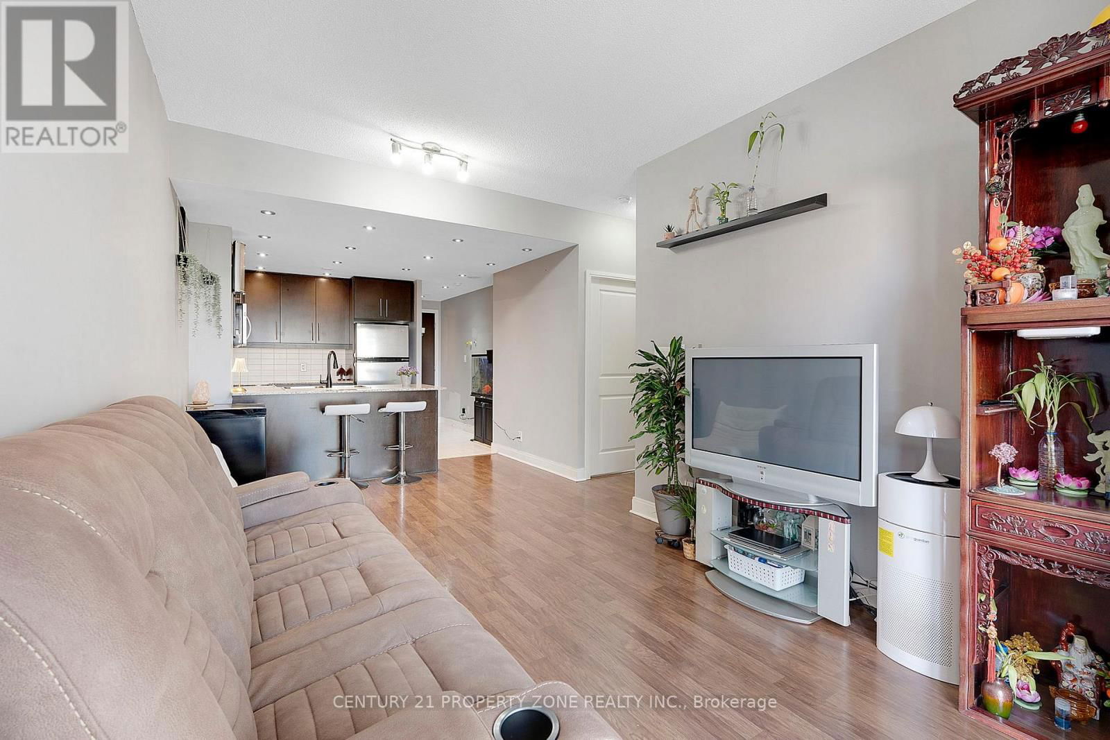 1003 - 50 ABSOLUTE AVENUE Image 15