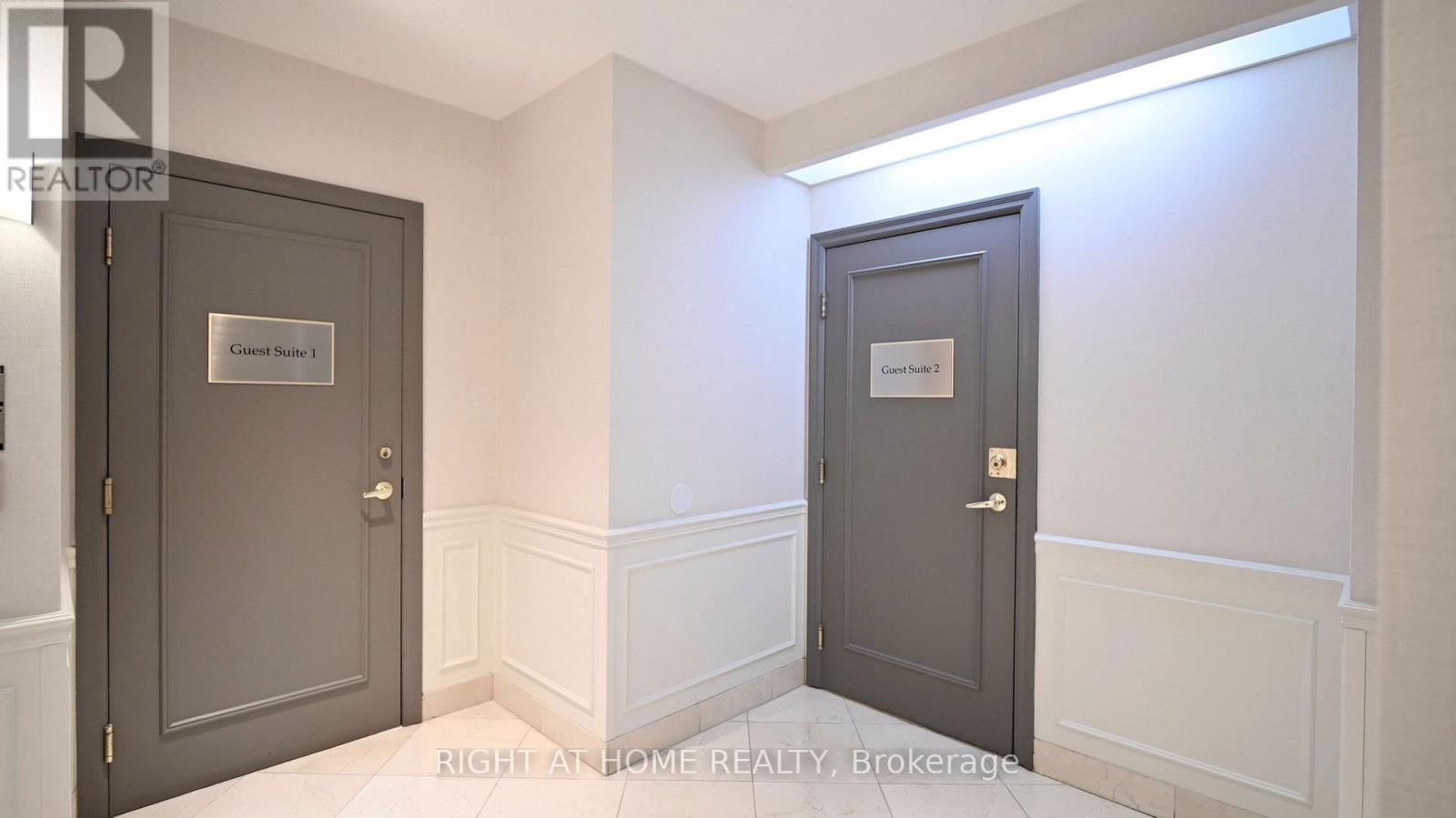 2108 - 35 KINGSBRIDGE GARDEN CIRCLE Image 34