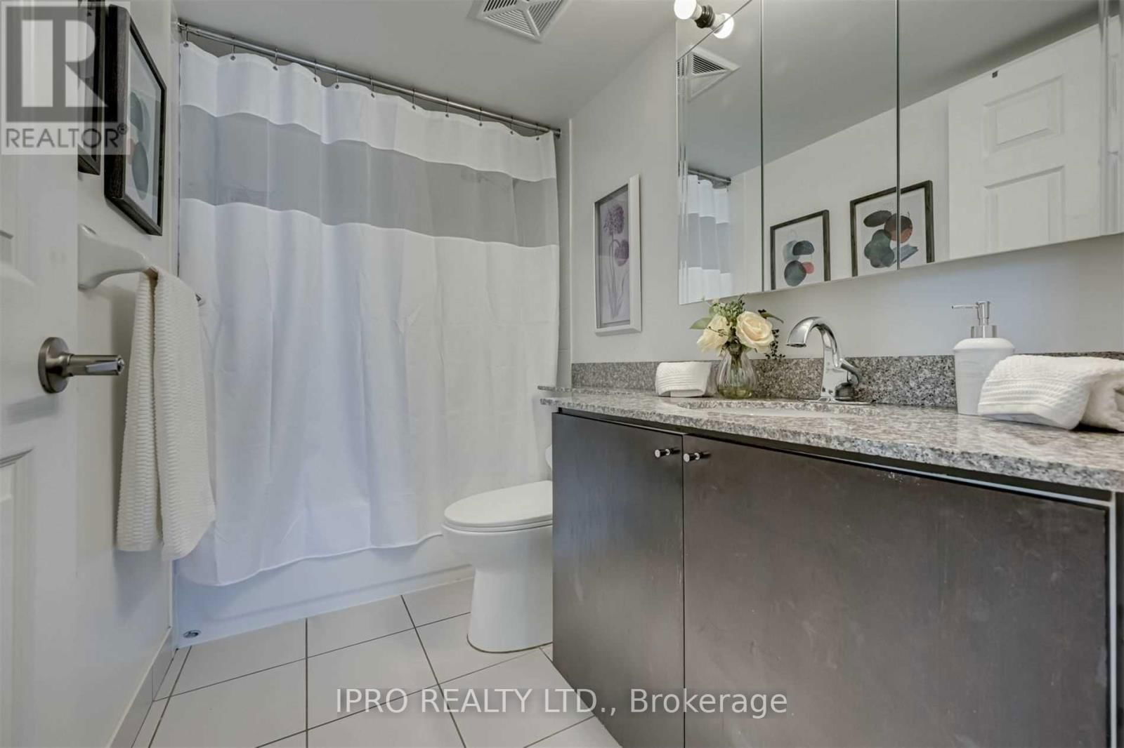 1704 - 4850 GLEN ERIN DRIVE Image 10
