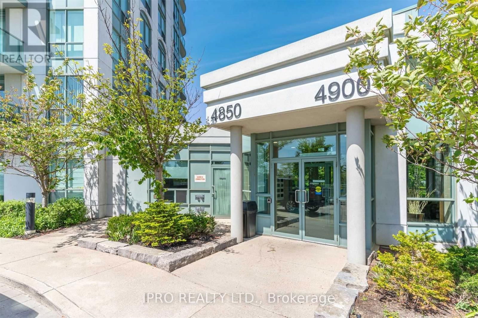 1704 - 4850 GLEN ERIN DRIVE Image 2