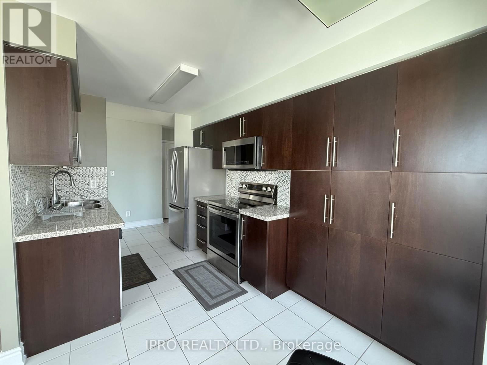 1704 - 4850 GLEN ERIN DRIVE Image 6