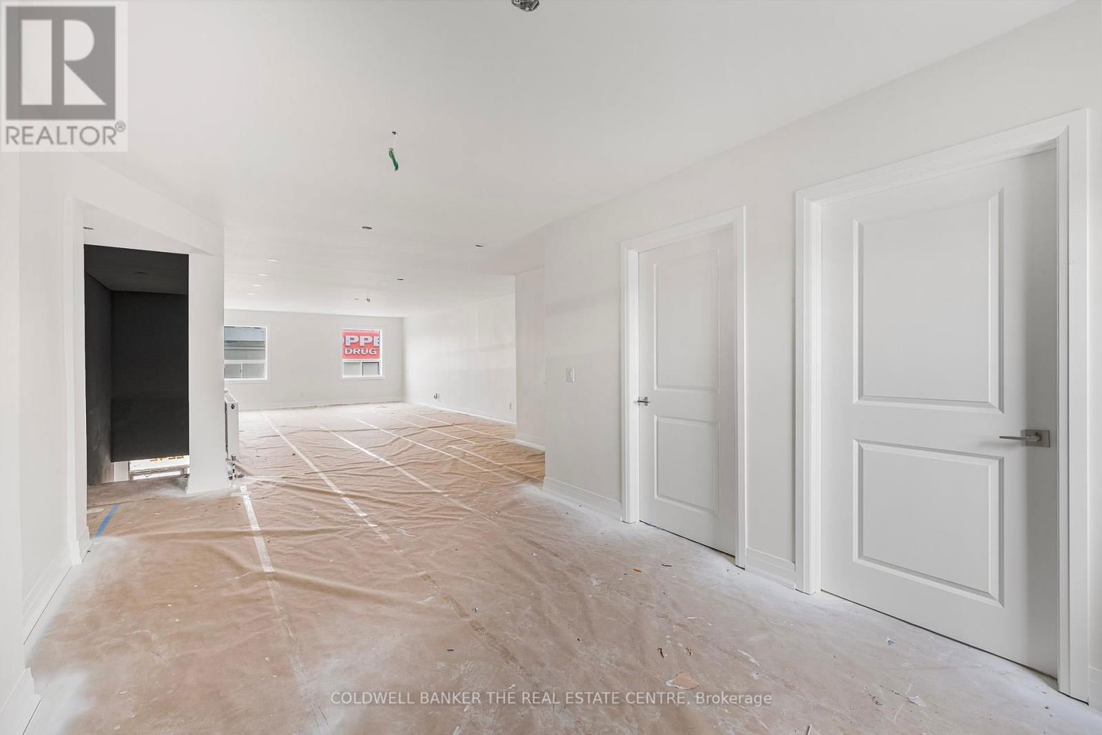 2A - 2242 EGLINTON AVENUE Image 6