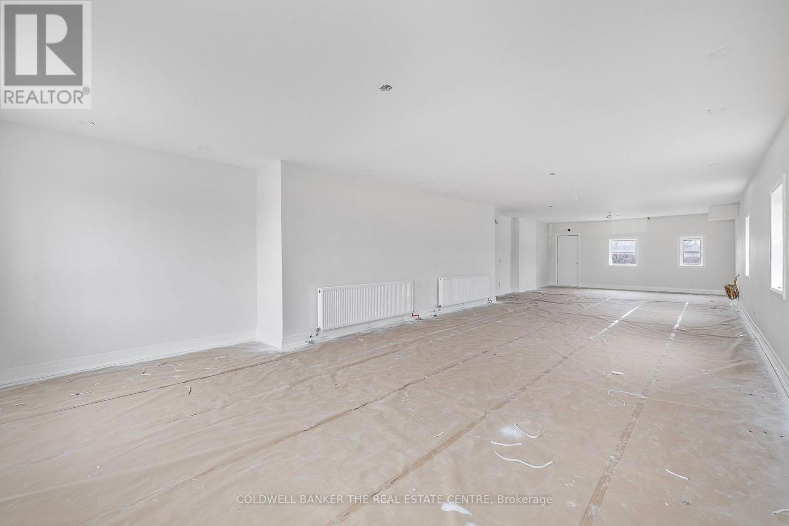 2nd Fl - 2242 EGLINTON AVENUE WEST Image 12