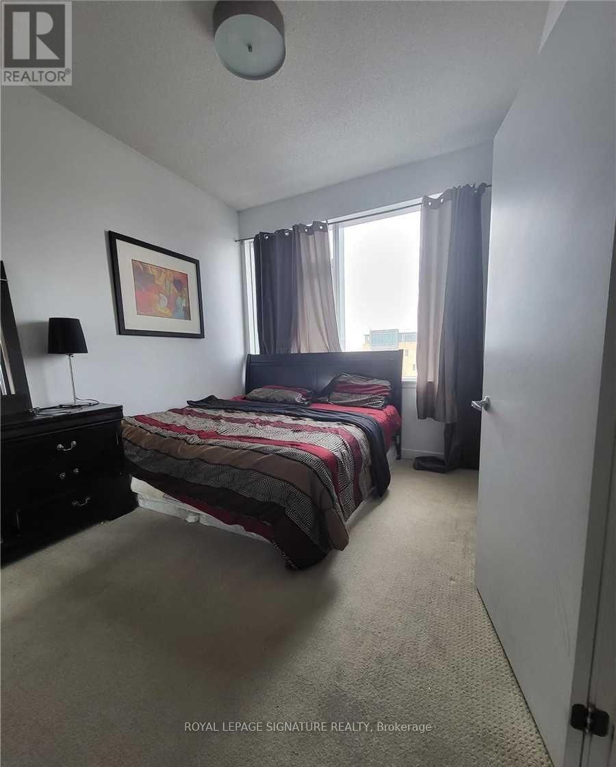 410 - 360 SQUARE ONE DRIVE Image 4