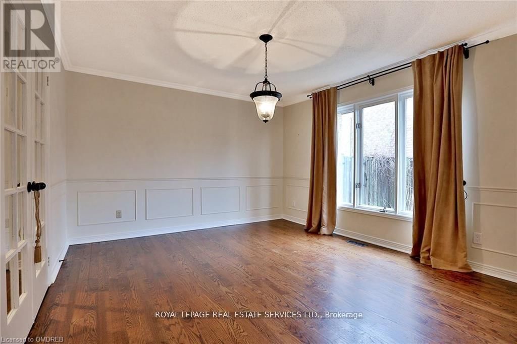 1036 OAK MEADOW ROAD Image 10