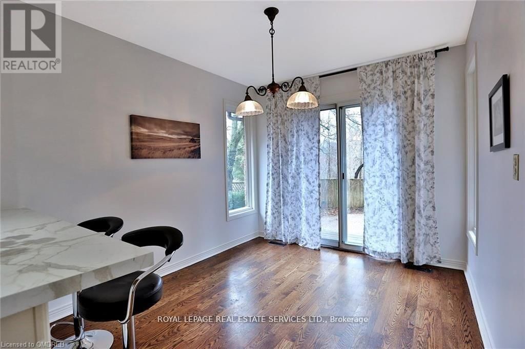 1036 OAK MEADOW ROAD Image 14