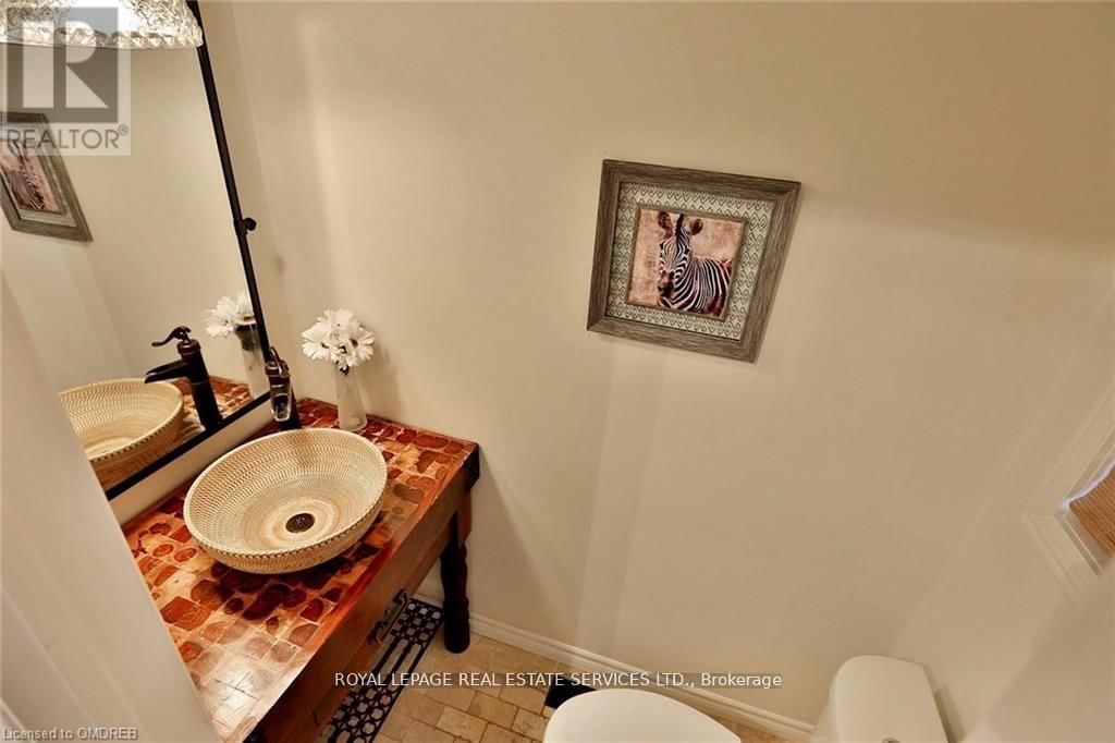 1036 OAK MEADOW ROAD Image 15