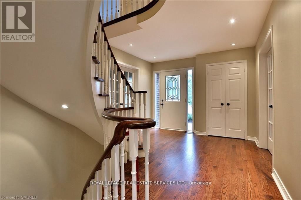 1036 OAK MEADOW ROAD Image 5