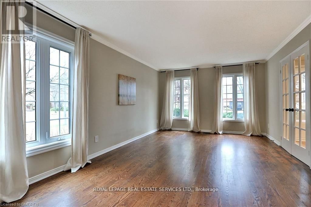 1036 OAK MEADOW ROAD Image 7