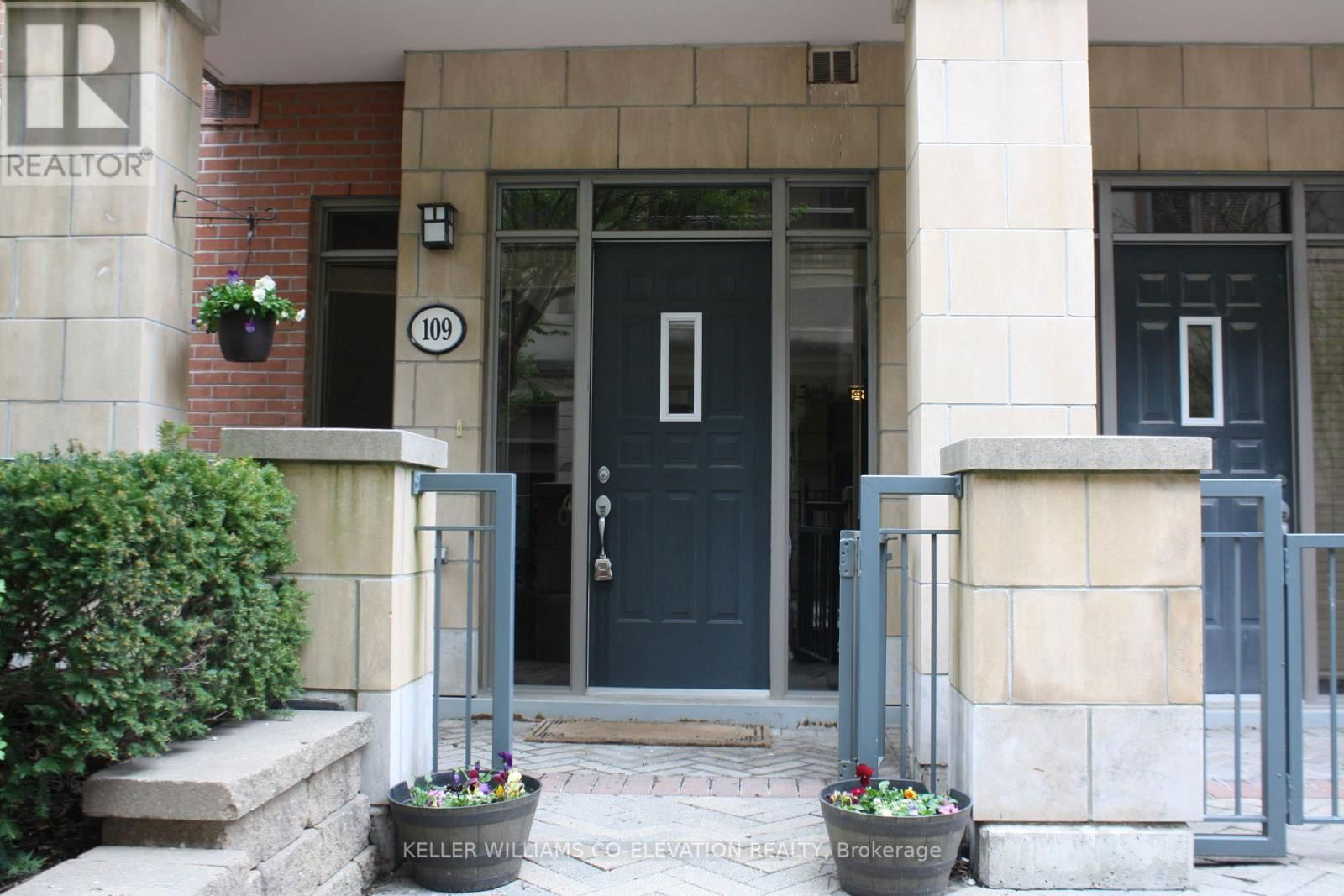 109 - 330 PRINCESS ROYAL DRIVE Image 1