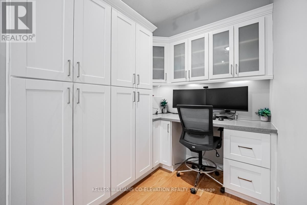 109 - 330 PRINCESS ROYAL DRIVE Image 11