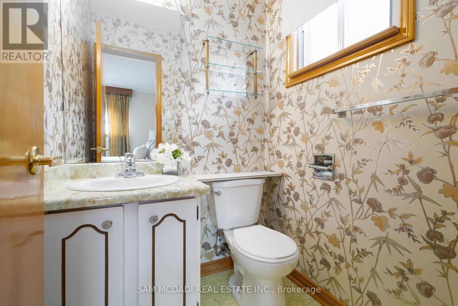 1632 ANWORLD COURT Image 21