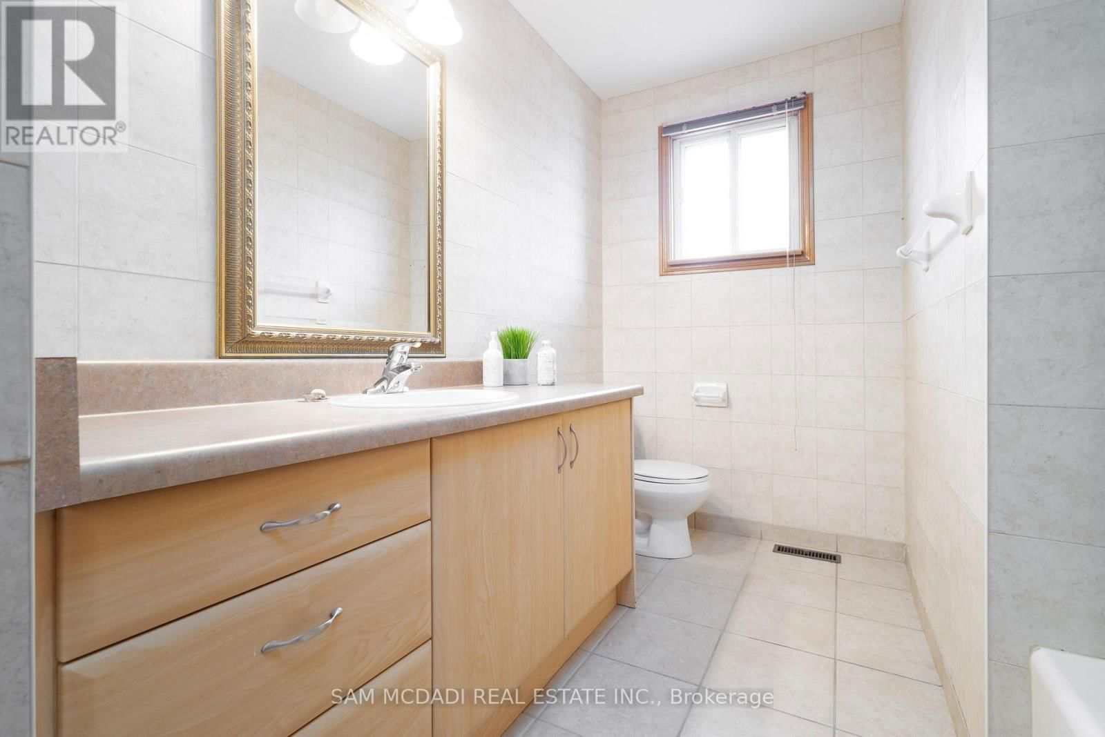1632 ANWORLD COURT Image 22