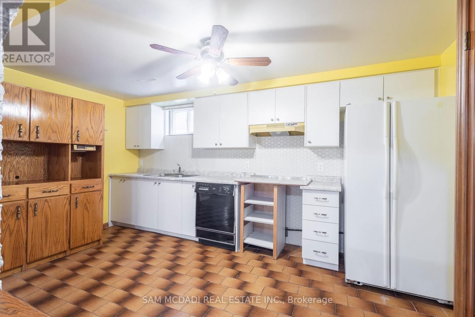 1632 ANWORLD COURT Image 33