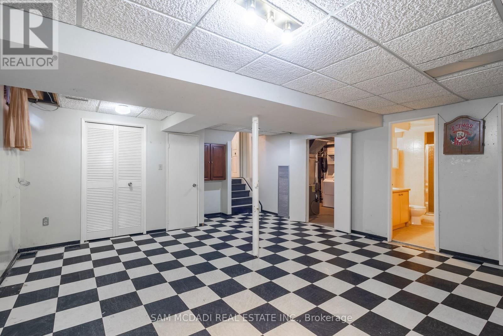 1632 ANWORLD COURT Image 35