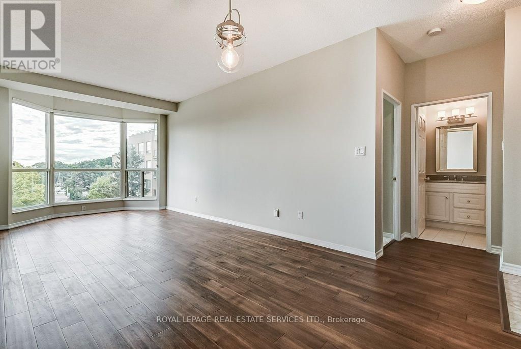415 - 2511 LAKESHORE ROAD WEST Image 14