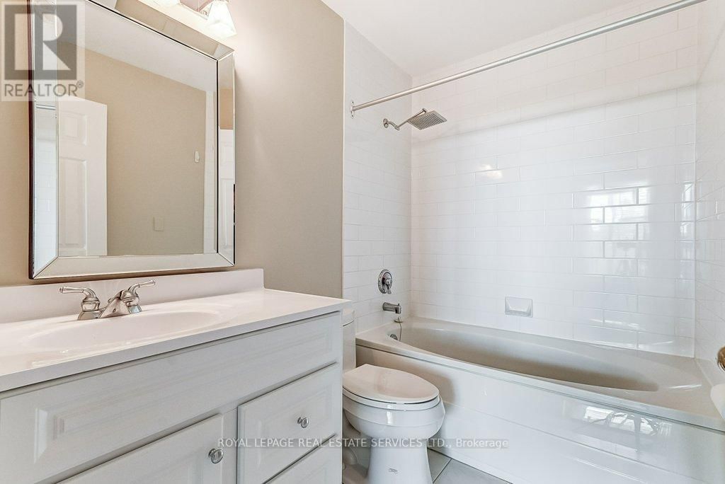 415 - 2511 LAKESHORE ROAD WEST Image 25