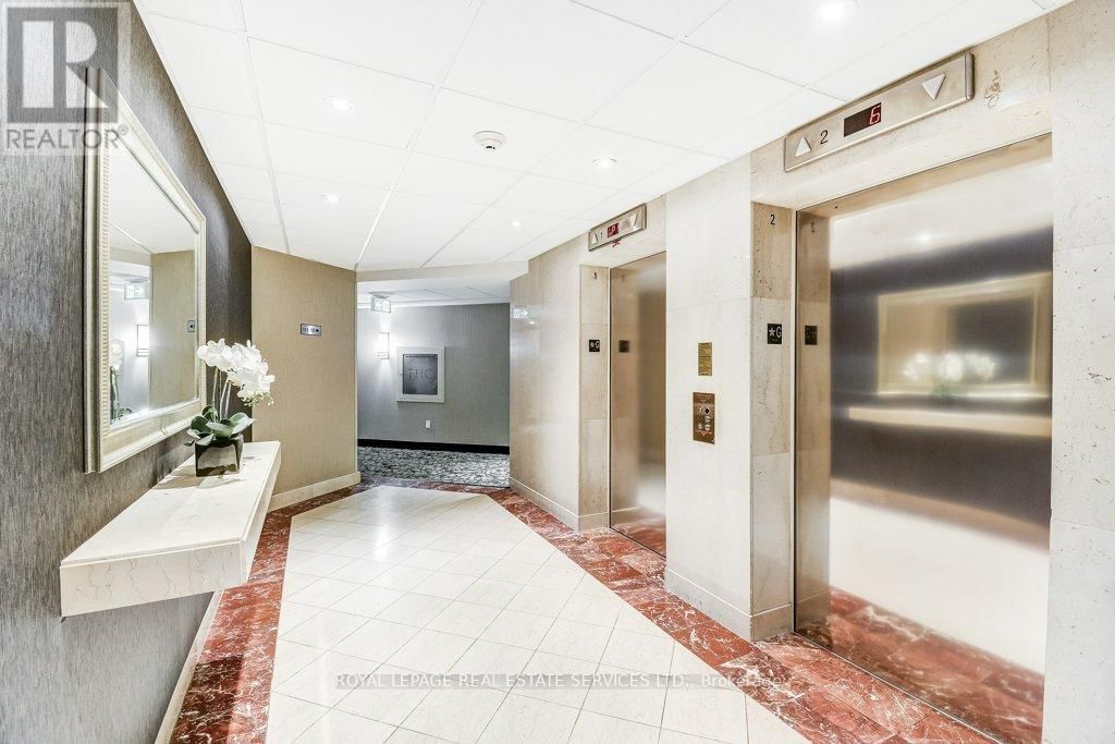 415 - 2511 LAKESHORE ROAD WEST Image 30