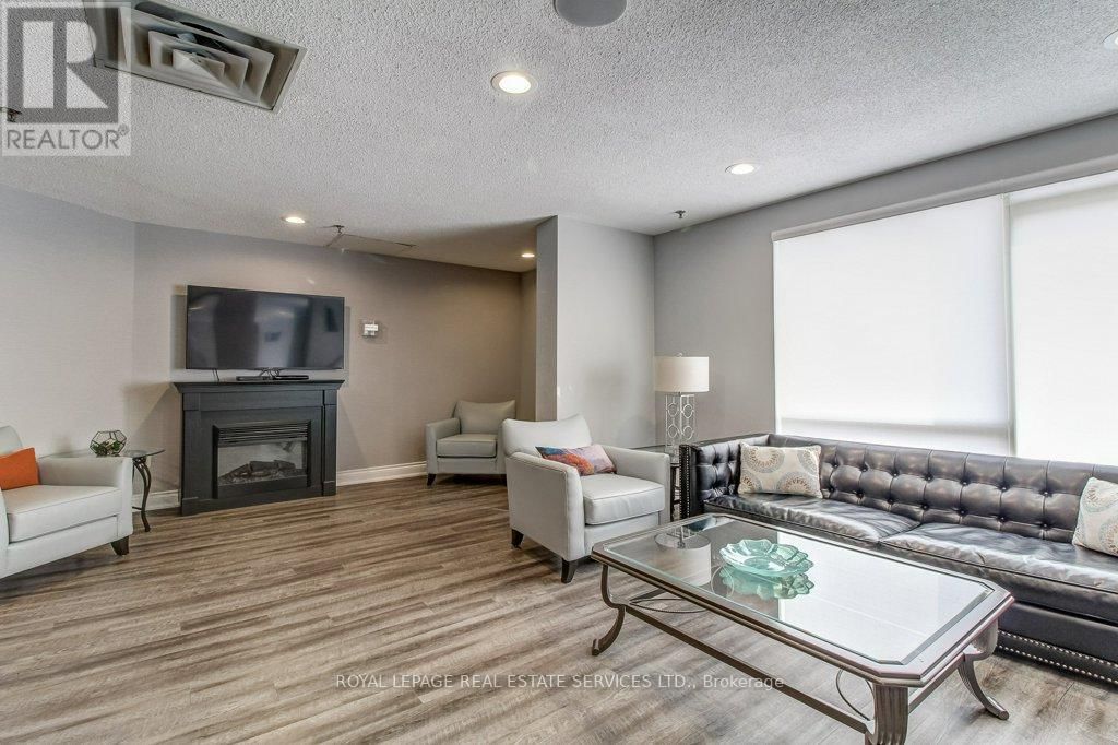 415 - 2511 LAKESHORE ROAD WEST Image 46