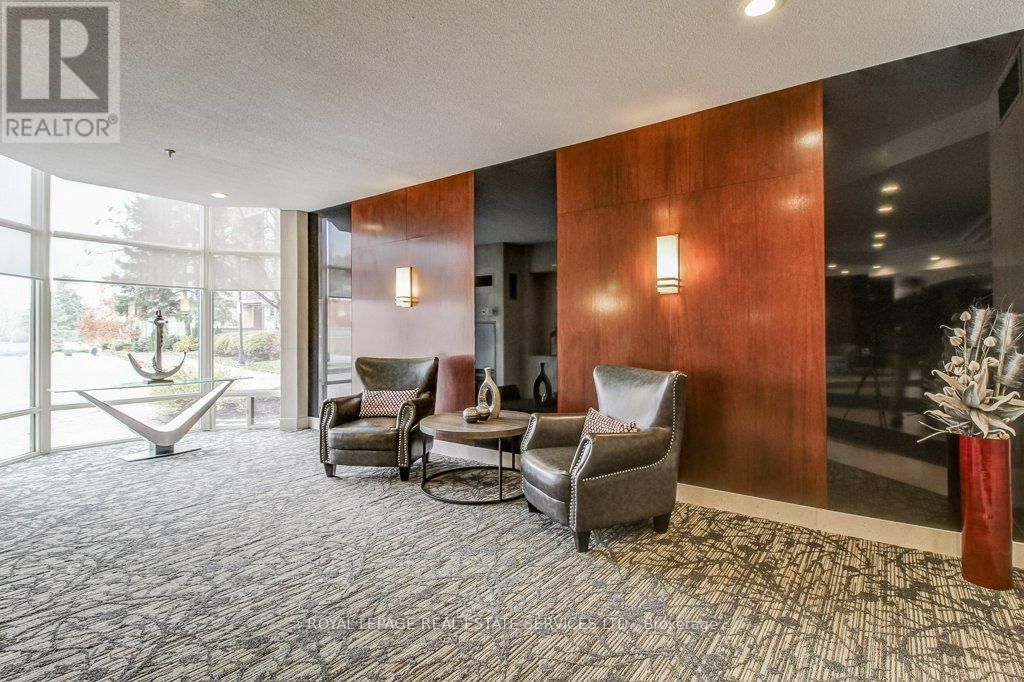 415 - 2511 LAKESHORE ROAD WEST Image 6