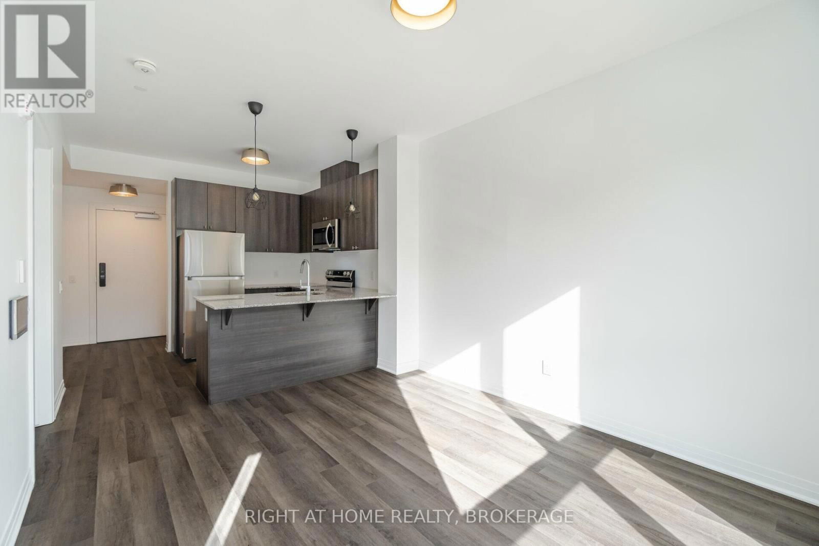213 - 460 GORDON KRANTZ AVENUE Image 14
