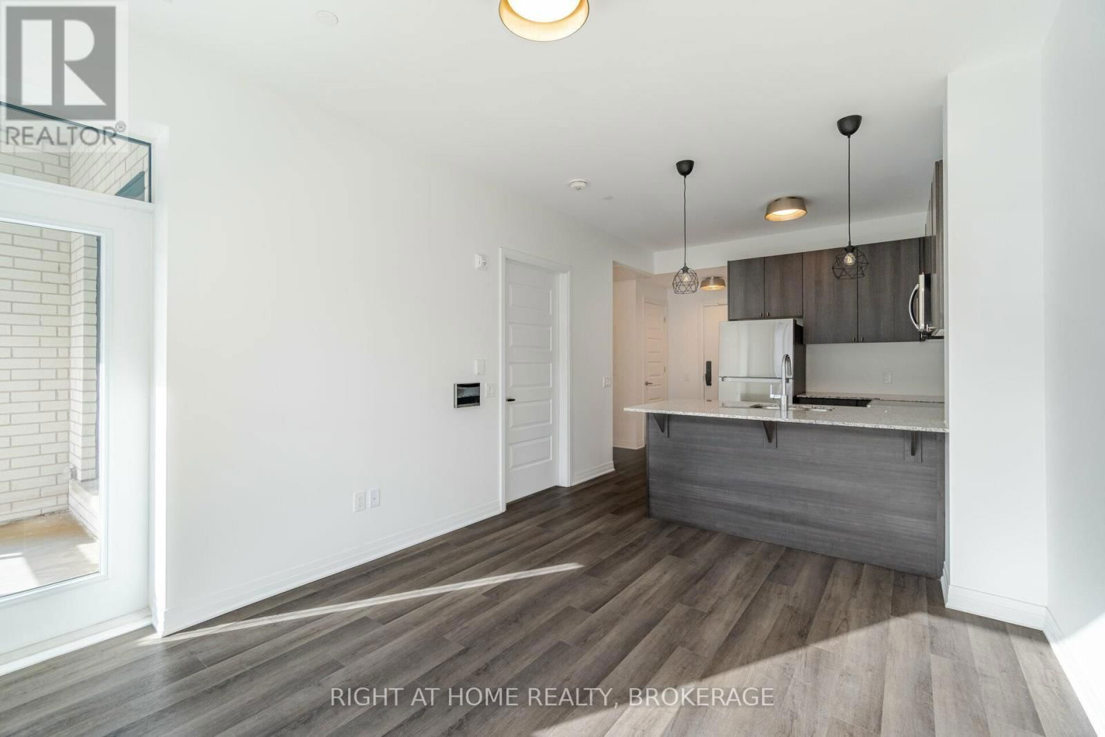 213 - 460 GORDON KRANTZ AVENUE Image 15