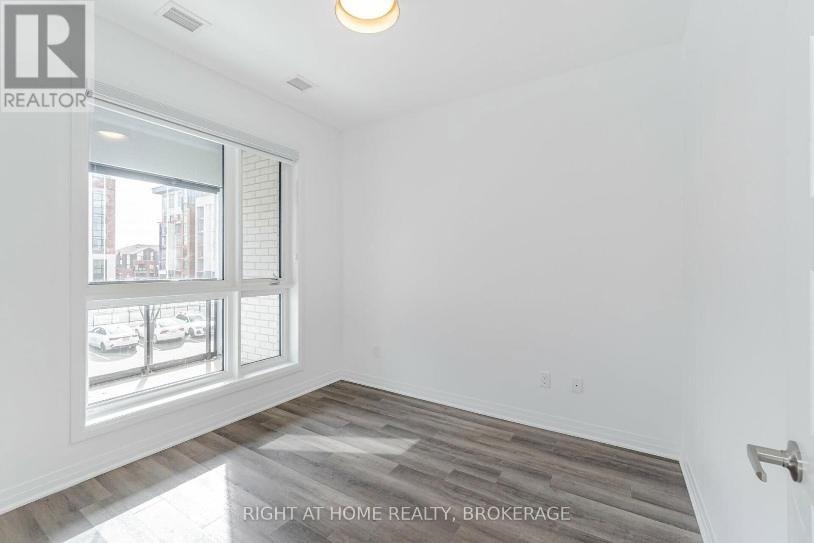 213 - 460 GORDON KRANTZ AVENUE Image 17