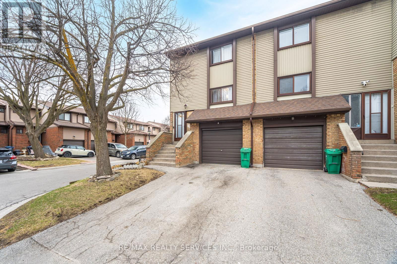44 CARLETON PLACE Image 3