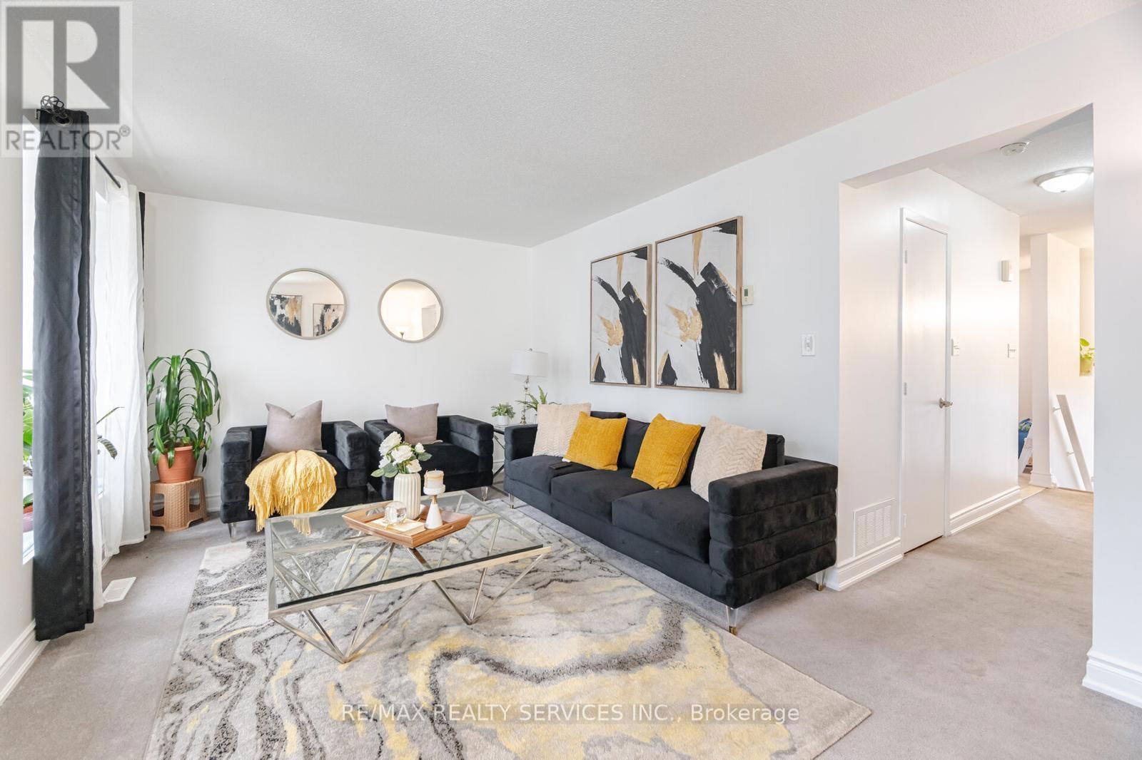 44 CARLETON PLACE Image 5