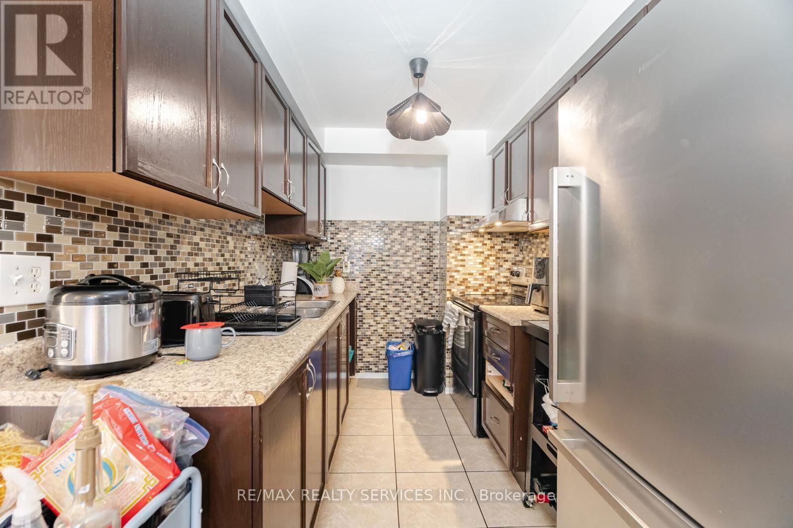 44 CARLETON PLACE Image 8